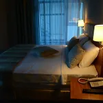 Discovery Hotel