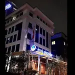 Discovery Hotel 3*