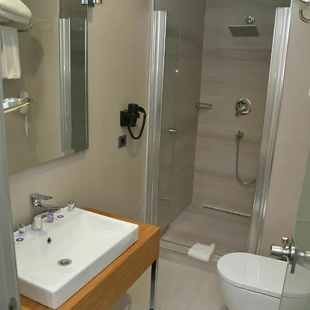 Discovery 3* Istanbul