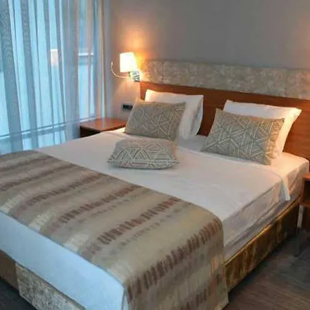 Discovery 3* Istambul